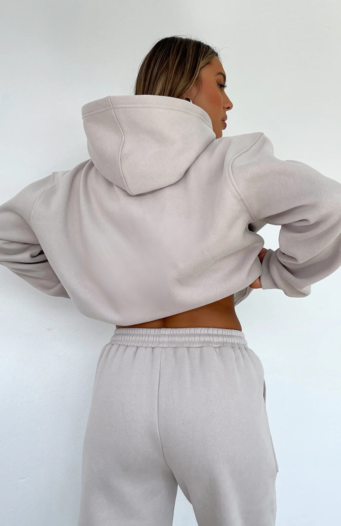 SWEATPANTS