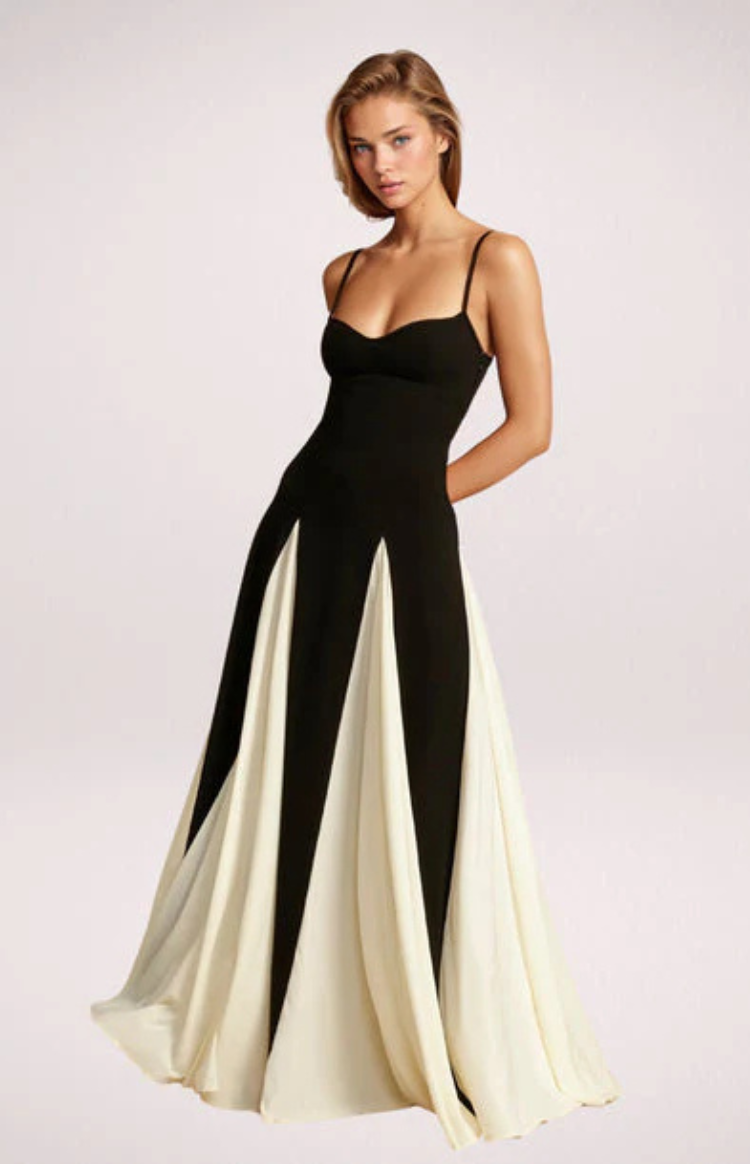 Aria - Maxi Dress - Contrast Detail A-line Maxi Dress in Black